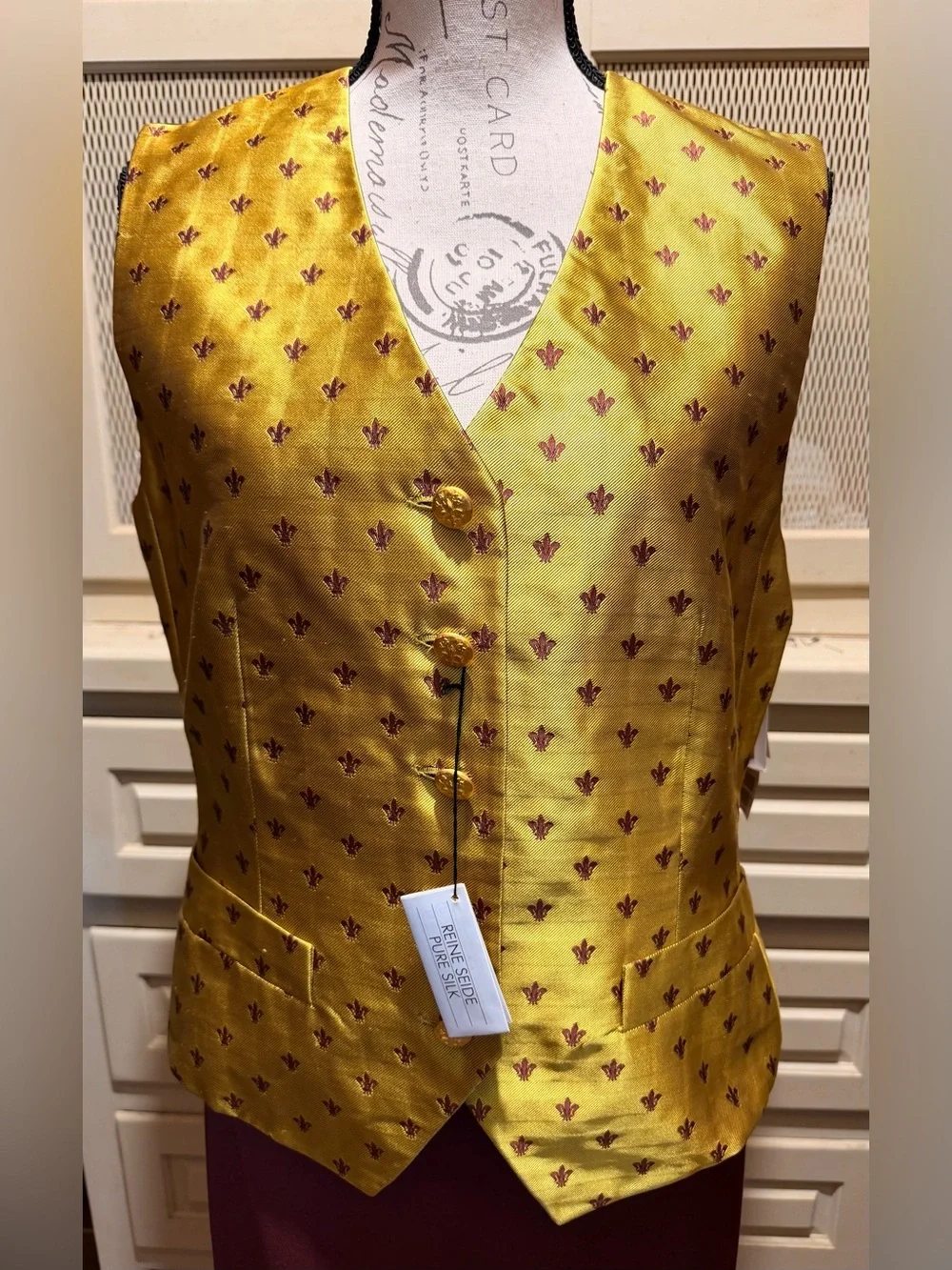 NWT VTG Escada 4Pc Silk Vest Blouse Wool Skirt Pants Set Gold Fleur-de-lis